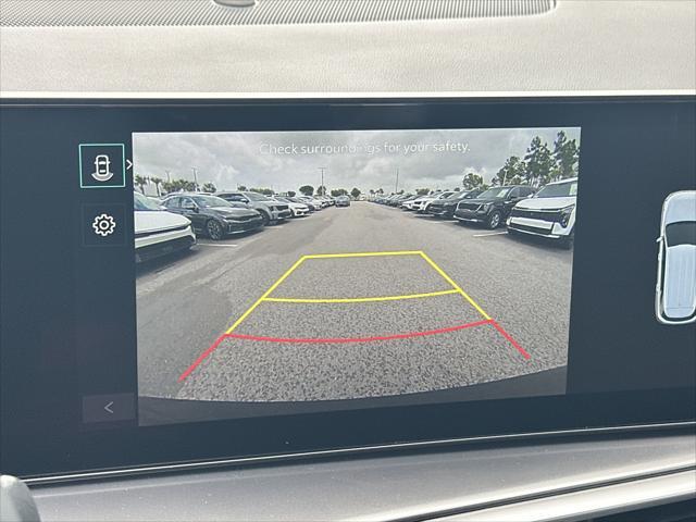Photo of 2025 Ebony Black Kia Sorento