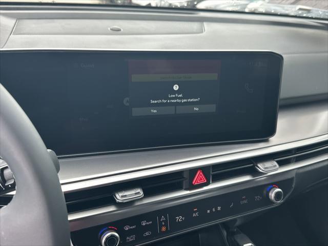 Photo of 2025 Ebony Black Kia Sorento