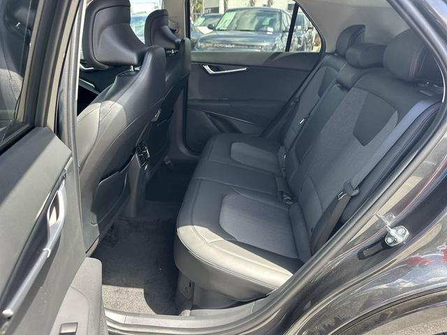 Photo of 2025 Interstellar Gray Kia Niro