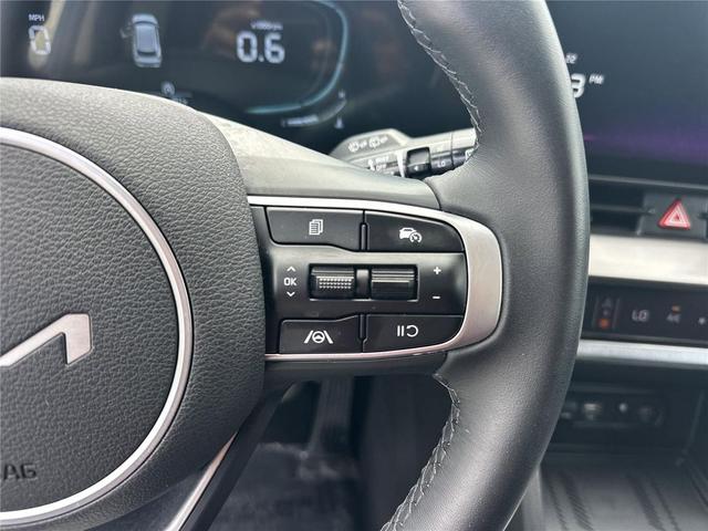 Photo of 2025 Everlasting Silver Kia Sportage