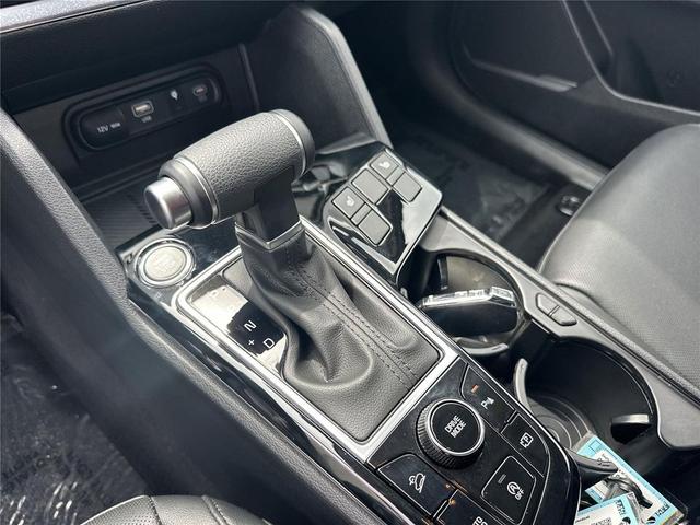 Photo of 2025 Everlasting Silver Kia Sportage
