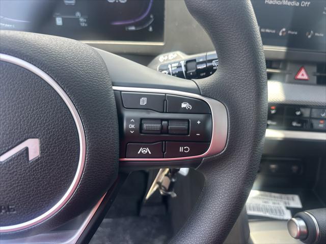 Photo of 2025 Steel Gray Kia Sportage