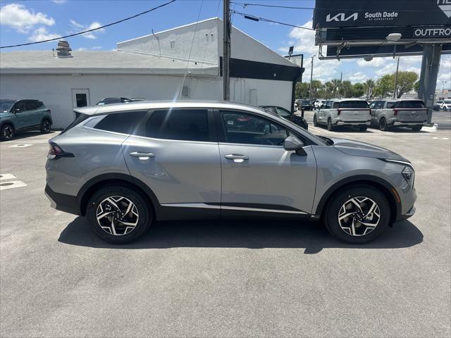 Photo of 2025 Steel Gray Kia Sportage