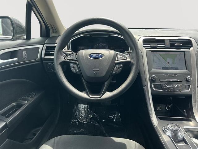 Photo of 2020 Magnetic Metallic Ford Fusion