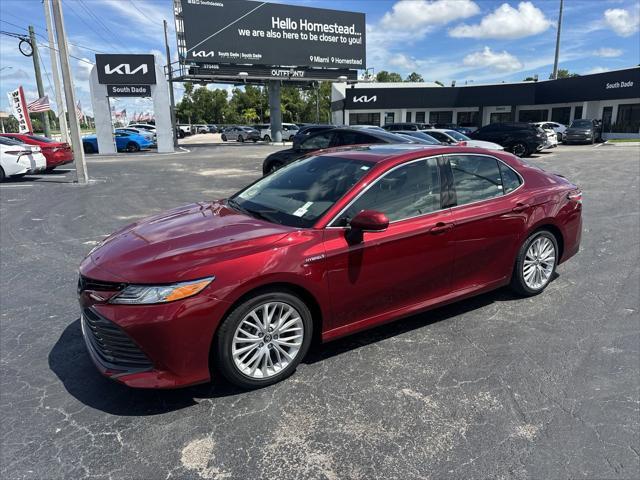 2020 Toyota Camry Hybrid