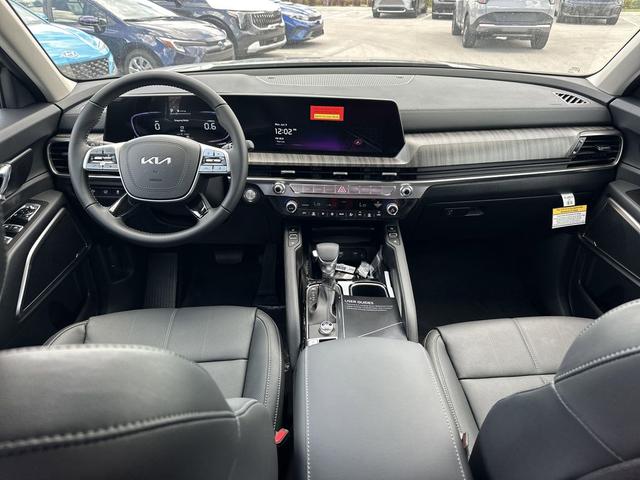 Photo of 2025 Panthera Metal Kia Telluride