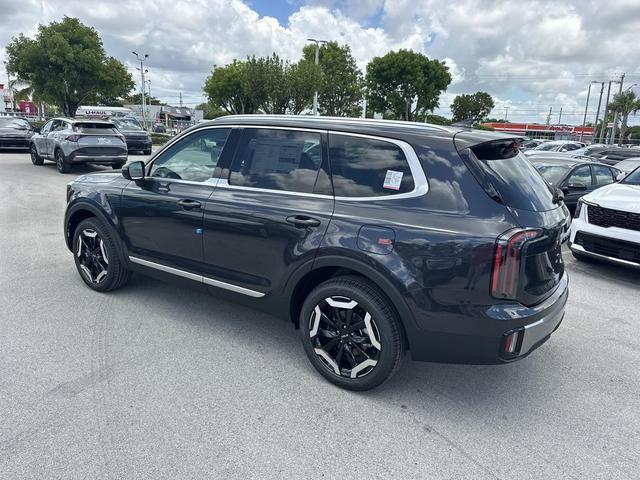 Photo of 2025 Panthera Metal Kia Telluride