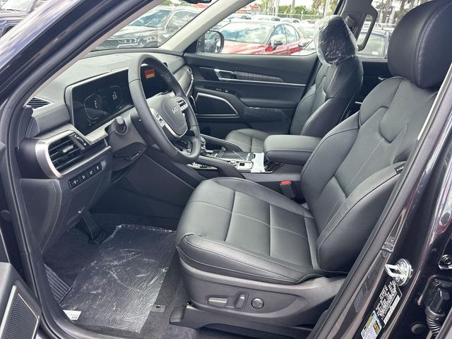 Photo of 2025 Panthera Metal Kia Telluride