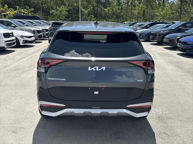 Photo of 2025 Gravity Gray Kia Sportage