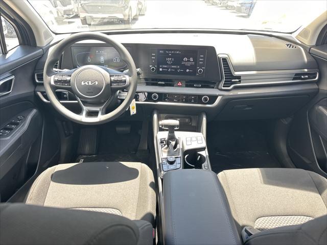 Photo of 2025 Gravity Gray Kia Sportage