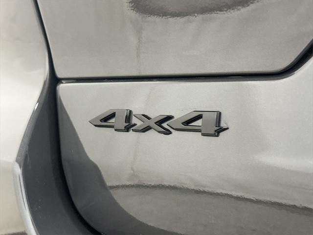 Photo of 2025 Baltic Gray Metallic Clearcoat Jeep Grand Cherokee
