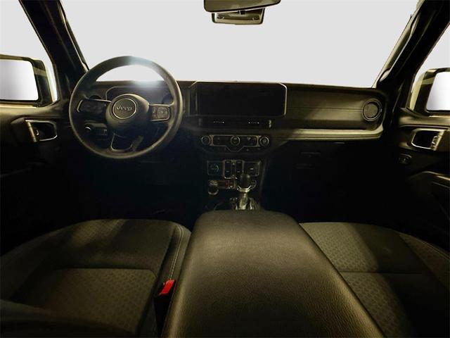 Photo of 2024 Granite Crystal Metallic Clearcoat Jeep Wrangler 4xe