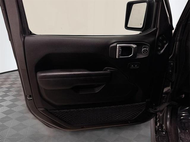 Photo of 2024 Granite Crystal Metallic Clearcoat Jeep Wrangler 4xe