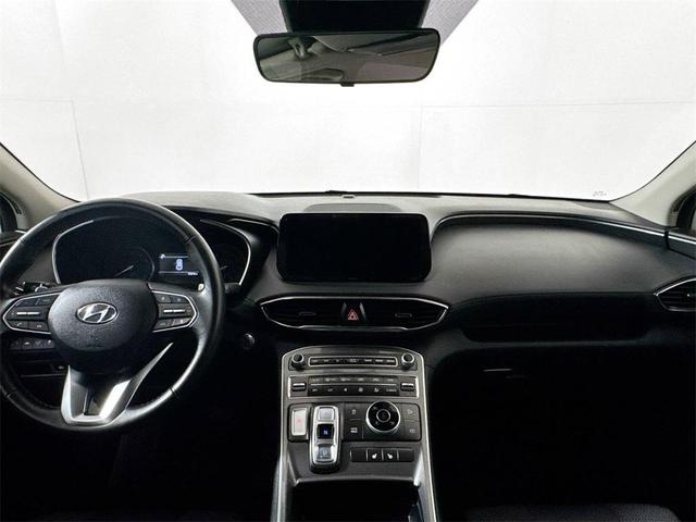 Photo of 2023 White Hyundai SANTA FE