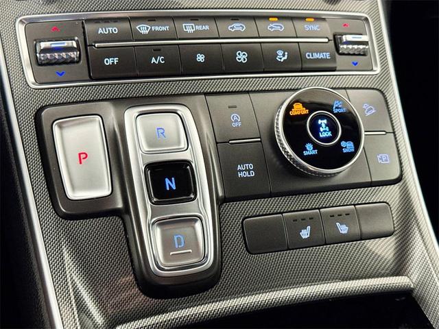 Photo of 2023 White Hyundai SANTA FE