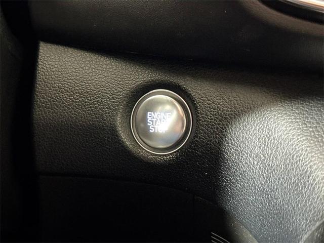 Photo of 2023 White Hyundai SANTA FE
