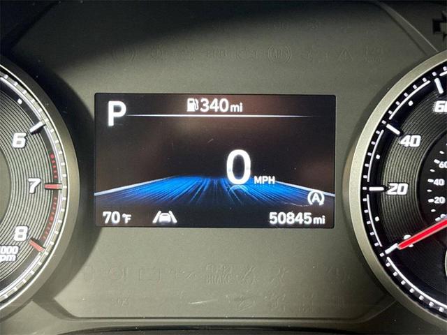 Photo of 2023 White Hyundai SANTA FE