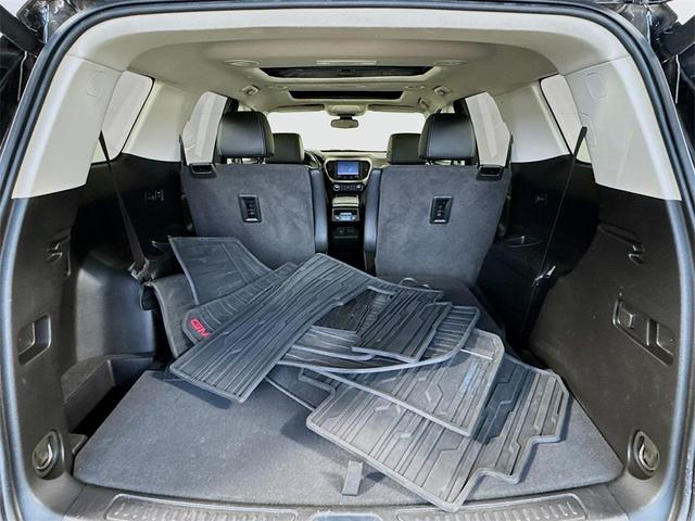 Photo of 2023 Ebony Twilight Metallic GMC Acadia