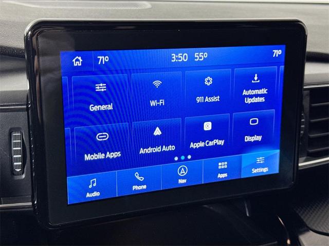 Photo of 2022 Star White Metallic Tri-Coat Ford Explorer