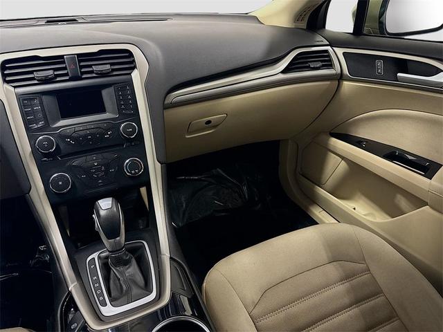 Photo of 2013 Ginger Ale Ford Fusion