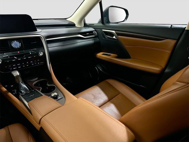 Photo of 2022 Mica Lexus RX 350
