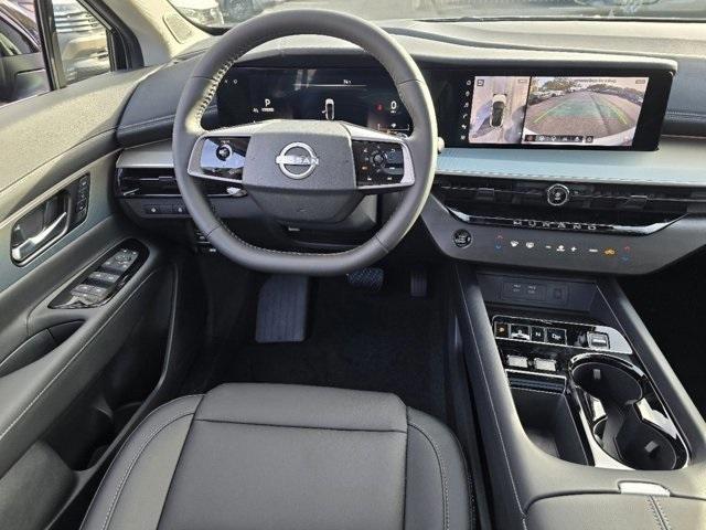 Photo of 2025 2t Blu Blk Roof Nissan Murano