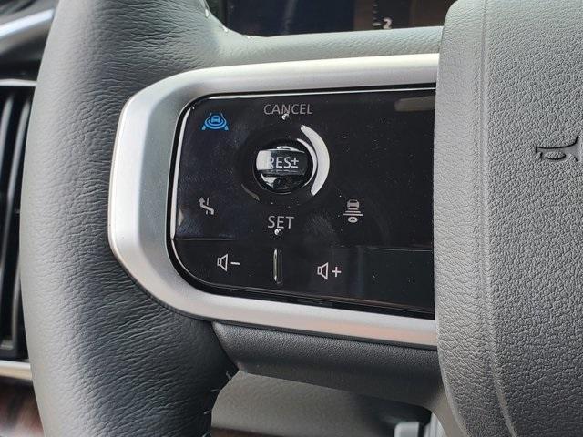 Photo of 2025 Aspen White Nissan Armada