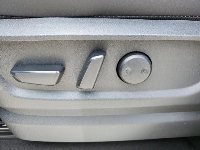 Photo of 2025 Aspen White Nissan Armada