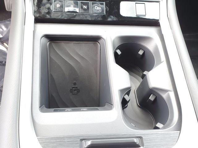 Photo of 2025 Aspen White Nissan Armada