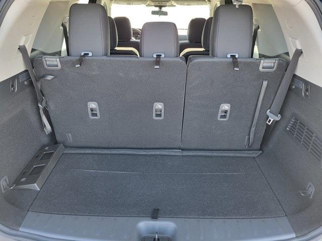 Photo of 2025 Scarlet Ember Nissan Pathfinder