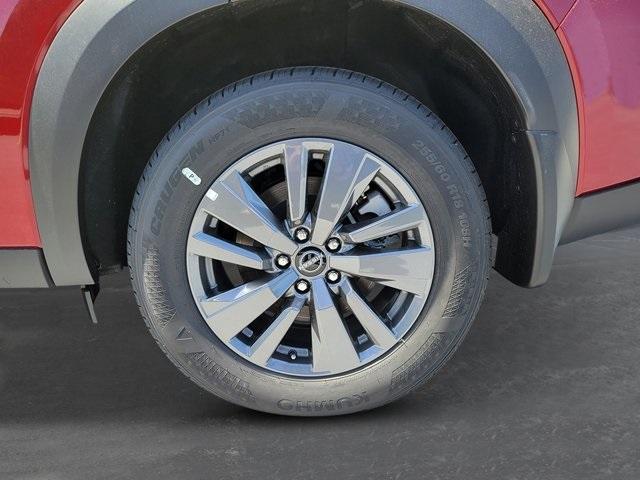 Photo of 2025 Scarlet Ember Nissan Pathfinder