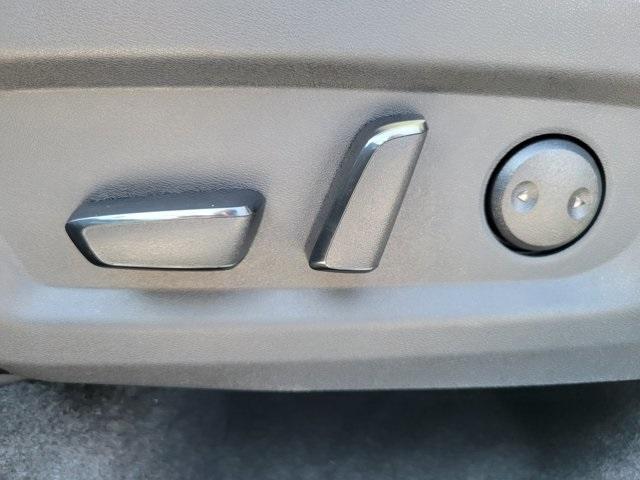 Photo of 2025 2t Blu Blk Roof Nissan Murano