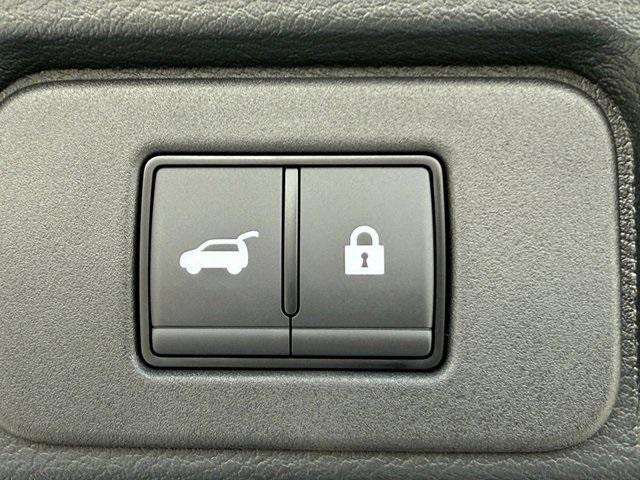 Photo of 2025 Black Nissan Rogue