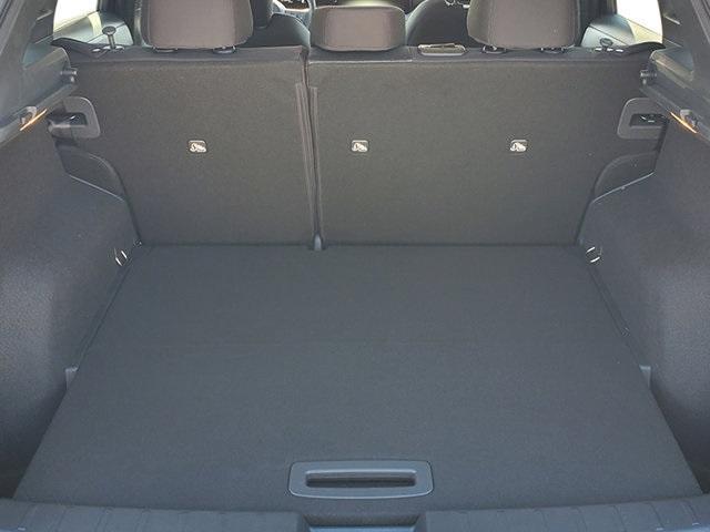 Photo of 2025 Gun Metallic Nissan Kicks