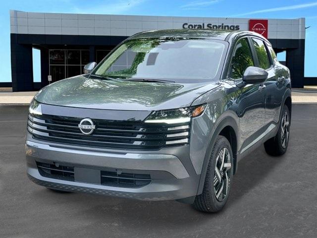 Photo of 2025 Gun Metallic Nissan Kicks