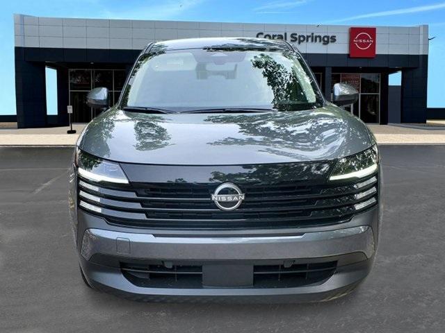 Photo of 2025 Gun Metallic Nissan Kicks
