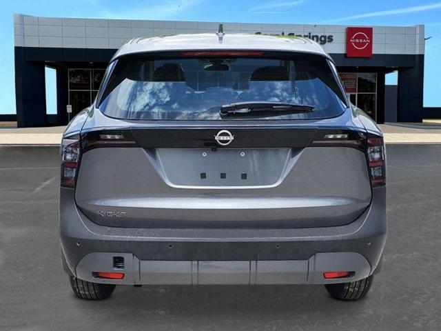 Photo of 2025 2t Gun Blk Roof Nissan Kicks