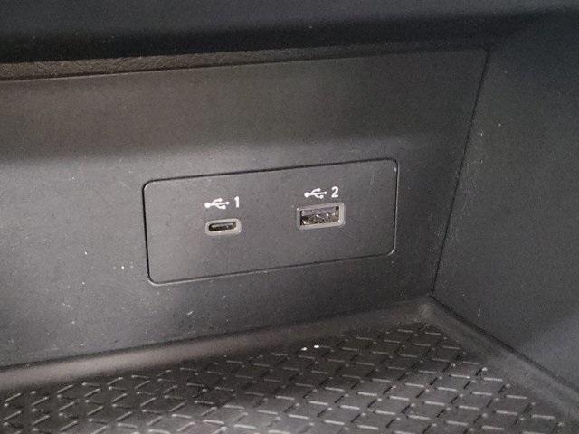 Photo of 2024 Gun Metallic Nissan Pathfinder