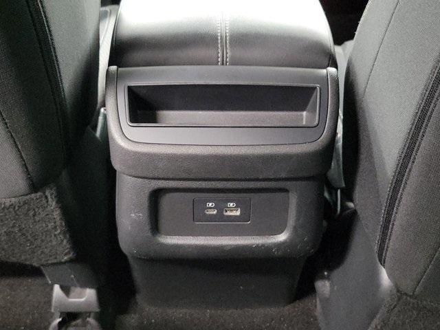 Photo of 2024 Gun Metallic Nissan Pathfinder