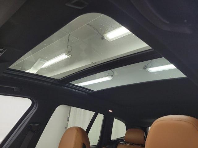 Photo of 2022 Black Sapphire Metallic BMW X3