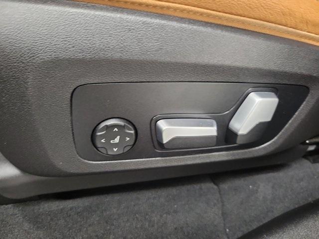 Photo of 2022 Black Sapphire Metallic BMW X3