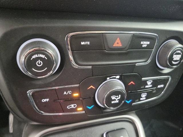 Photo of 2021 Velvet Red Pearlcoat Jeep Compass