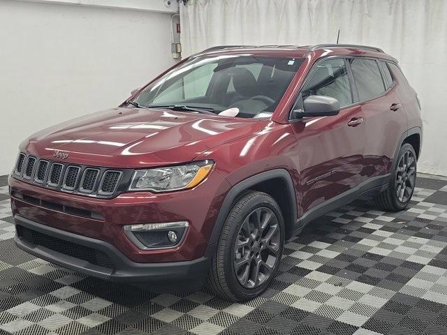 Photo of 2021 Velvet Red Pearlcoat Jeep Compass