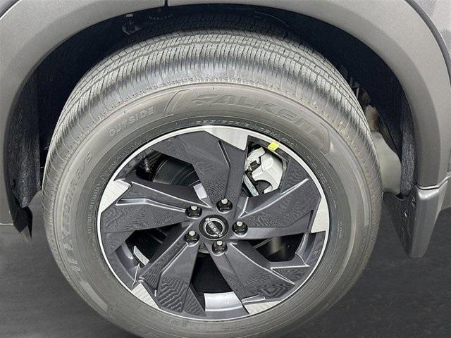 Photo of 2026 Gun Metallic Nissan Rogue