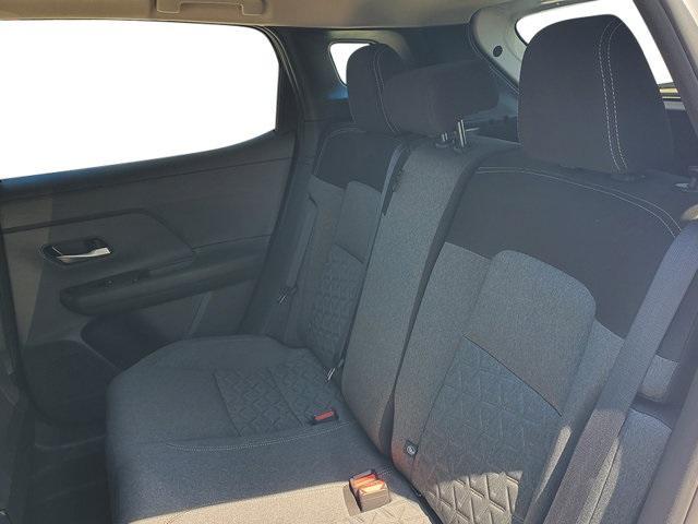 Photo of 2025 Deep Blue Pearl Nissan Kicks
