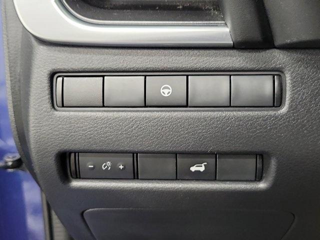Photo of 2021 Caspian Blue Nissan Rogue