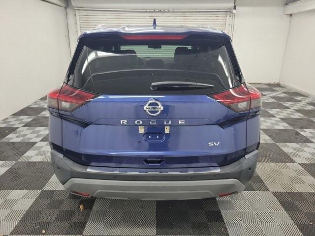 Photo of 2021 Caspian Blue Nissan Rogue