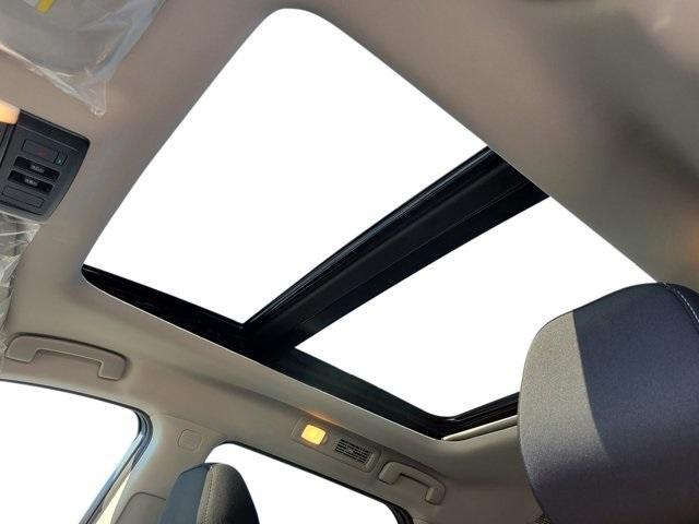 Photo of 2025 Black Nissan Pathfinder