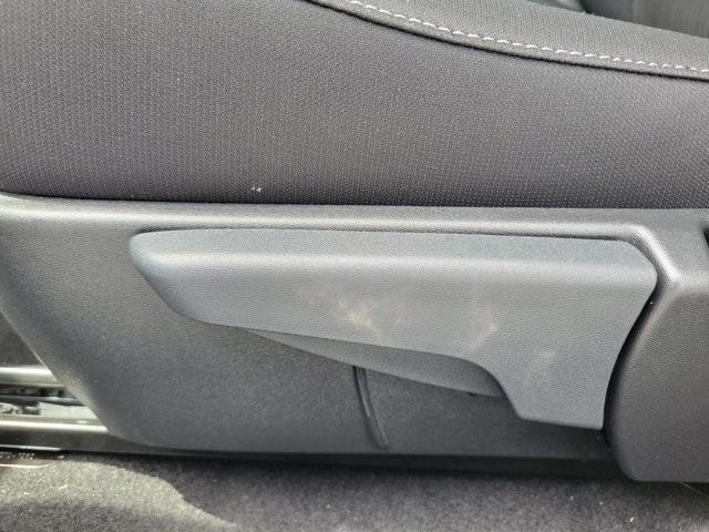 Photo of 2025 Cloud White Nissan Sentra