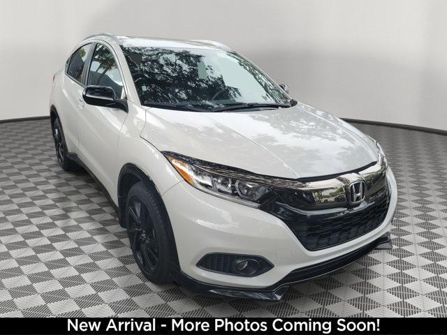 Photo of 2022 White Honda HR-V